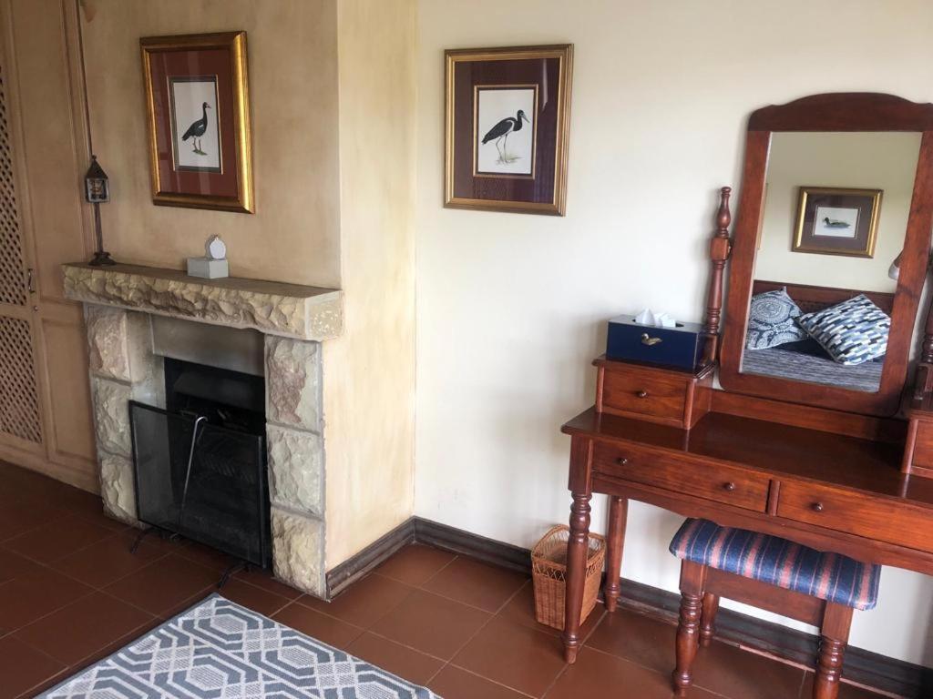 Royal Coachman Clarens Exterior foto